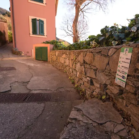 Apartament La Prua By World San Rocco (Genoa)